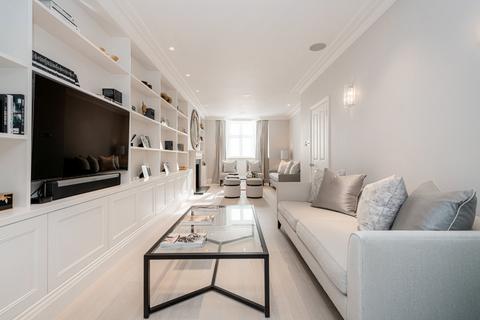 10 Thornton Road, London, SW19 4NE