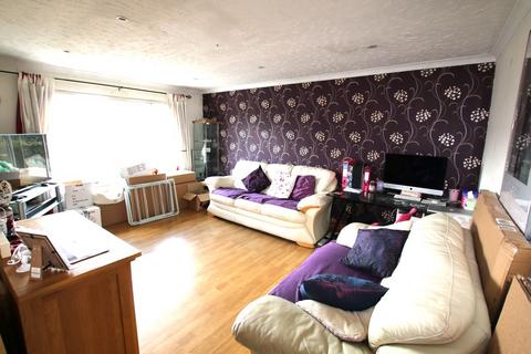 2 bedroom apartment for sale, Colnbrook