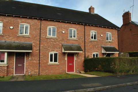 3 bedroom townhouse to rent, Belton Road, Whitchurch, Shropshire