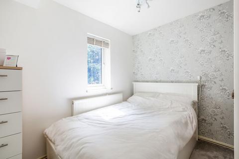 1 bedroom flat for sale, Ludford Close, Croydon, CR0