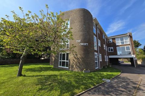 2 bedroom flat for sale, Southdown Road, West Sussex BN42