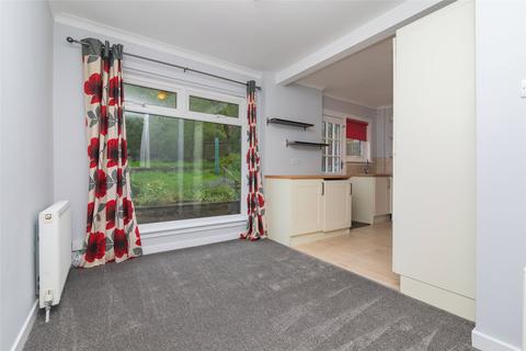 3 bedroom detached house to rent, Kilmardinny Crescent, Bearsden