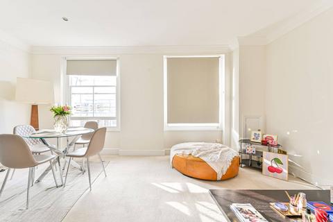 2 bedroom flat for sale, Redcliffe Gardens, Chelsea, London, SW10