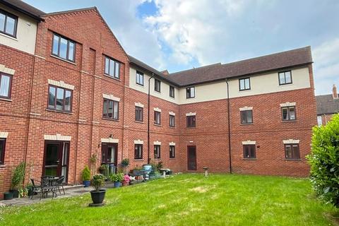 2 bedroom flat for sale, New Street, Ledbury