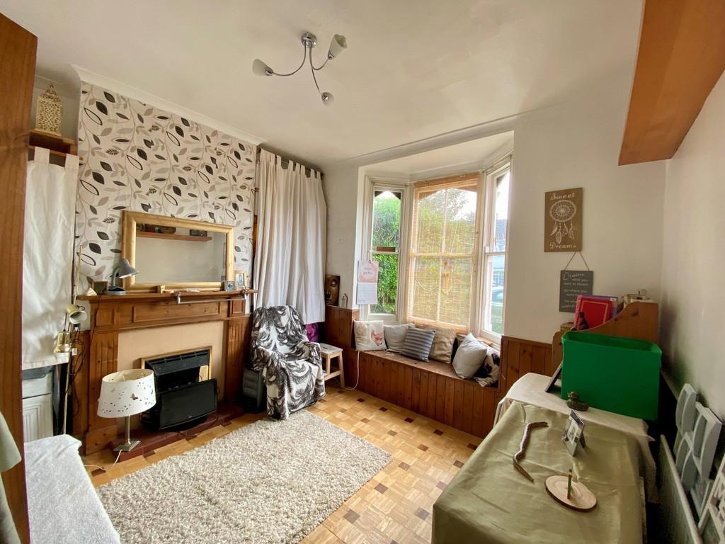 Living room 2