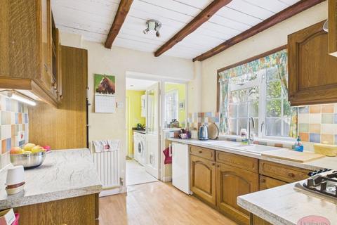 3 bedroom semi-detached house for sale, Stanpit, Christchurch