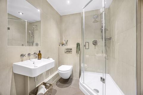 3 Pinewood Avenue, Sidcup, DA15 8BB