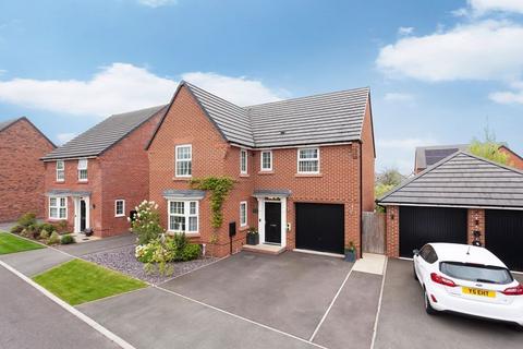 4 bedroom detached house for sale, Wellingtonia Drive, Somerford