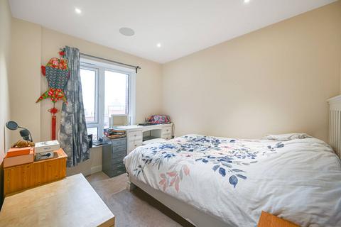 2 bedroom flat for sale, Beaufort Square, Colindale, London, NW9