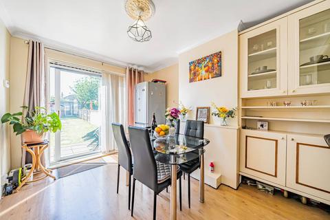 2 bedroom terraced house for sale, Steers Mead, Mitcham, CR4