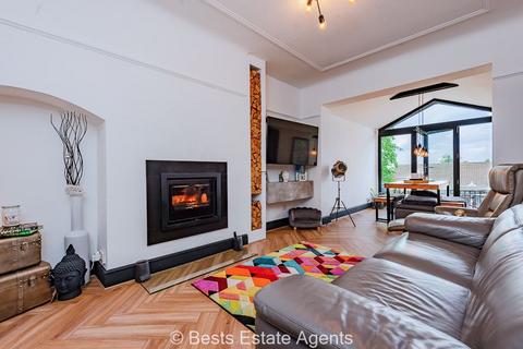18 Adela Road, Runcorn, WA7 4TU