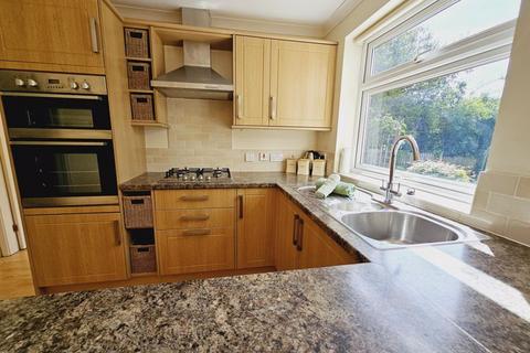 11 Alice Close, Hereford, HR1 1XQ