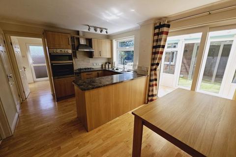 11 Alice Close, Hereford, HR1 1XQ