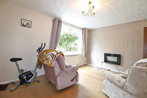 3 bedroom terraced house for sale, Padarn Close, SEDGLEY, DY3 3PB