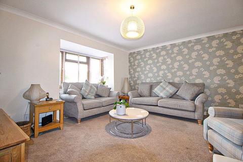 4 bedroom detached house for sale, Botany Drive, UPPER GORNAL, DY3 3XT