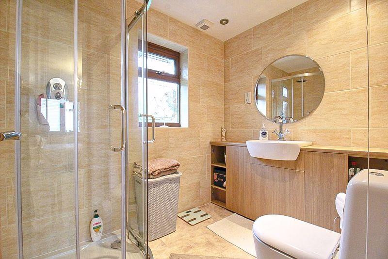 Ensuite shower room