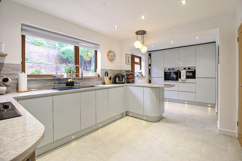 Breakfast kitchen