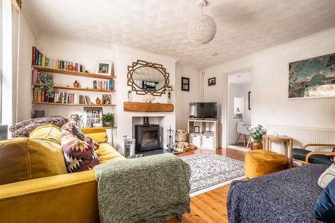 1 bedroom cottage for sale, Clarence Place, Exeter
