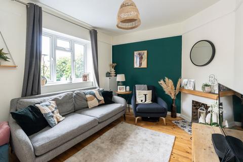 51 Nower Road, Dorking, RH4 3BY