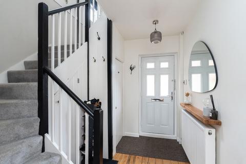 51 Nower Road, Dorking, RH4 3BY