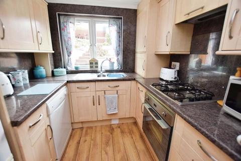 3 bedroom semi-detached house for sale, Plumtree Drive, Exeter