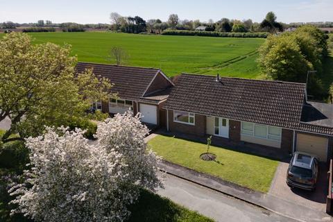 3 bedroom detached bungalow for sale, Meadow Close, Chichester