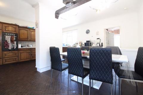 33 Lime Avenue, Luton, LU4 0EG