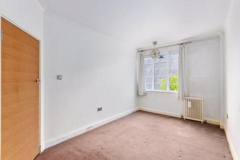 2 bedroom apartment for sale, Du Cane Court, Balham High Road, London
