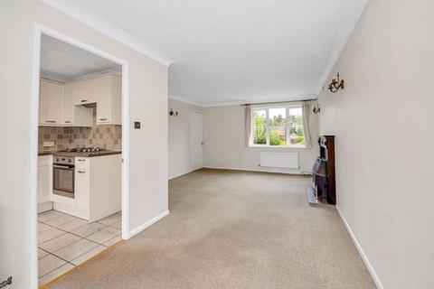 3 bedroom semi-detached house for sale, Darby Close, Bury St. Edmunds