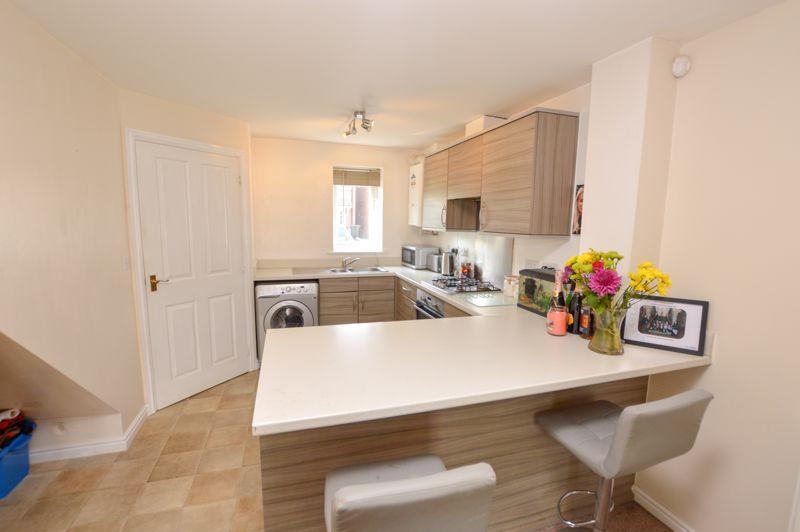 Lounge/Kitchen