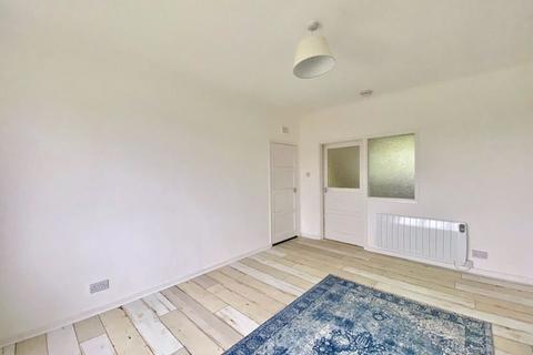 12 Carrick Drive, Crosshill, Maybole, KA19 7RH