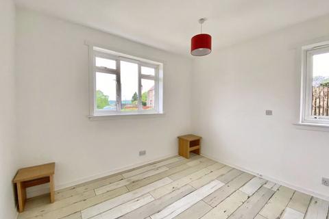 12 Carrick Drive, Crosshill, Maybole, KA19 7RH