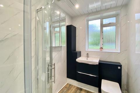 12 Carrick Drive, Crosshill, Maybole, KA19 7RH