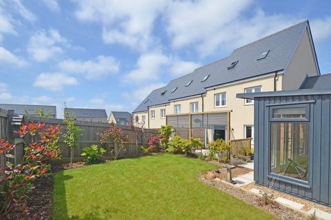 4 bedroom semi-detached house for sale, Park Kerwys, Truro TR1