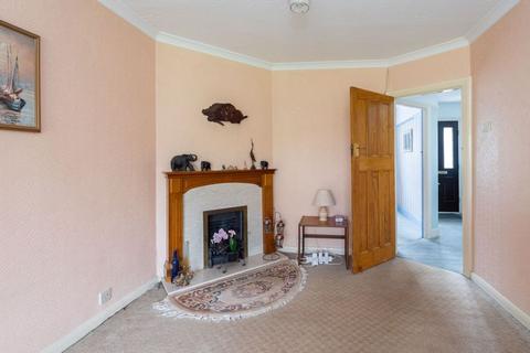 16 Bargate Close, New Malden, KT3 6BQ