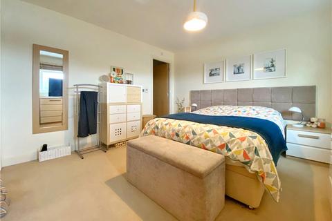 2 bedroom apartment to rent, Sanderling Lodge