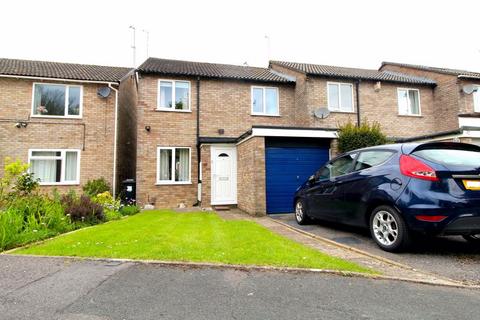 3 bedroom end of terrace house for sale, York Close, Stoke Gifford