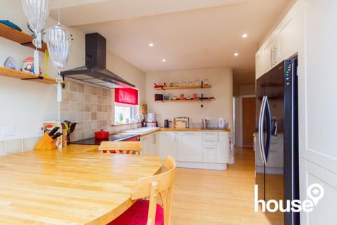 Roseville Elmley Road, Minster On Sea, Sheerness, ME12 3SS