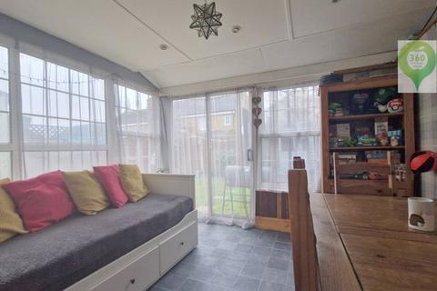 29 Marwin Close, Martock, TA12 6HJ