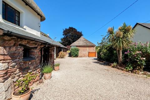 4 bedroom detached house for sale, Deane Road, Stokeinteignhead