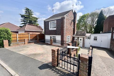 3 bedroom detached house for sale, Birch Coppice, Brierley Hill DY5