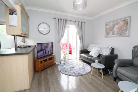 28 Beighton Road, Kilnhurst, Mexborough, S64 5SW