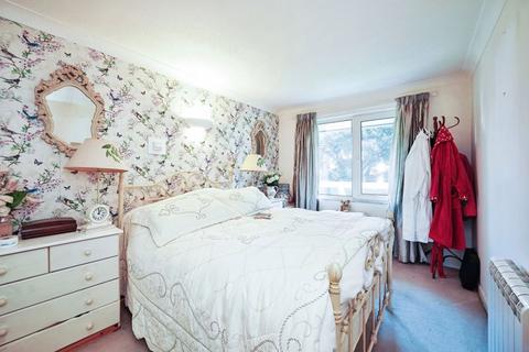 1 bedroom flat for sale, Sandgate Road, Folkestone CT20