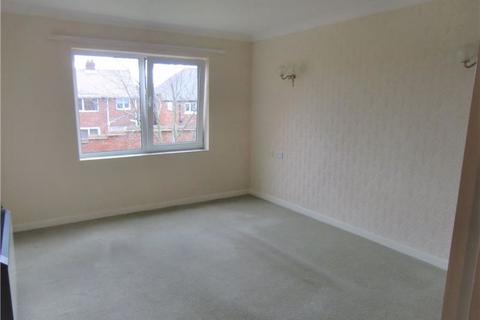 2 bedroom flat for sale, Front Street, Monkseaton NE25