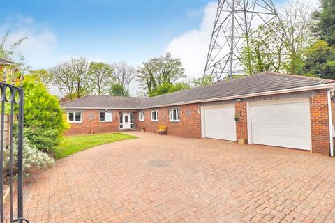 5 bedroom detached bungalow for sale, Beatrice Road, Manchester M28