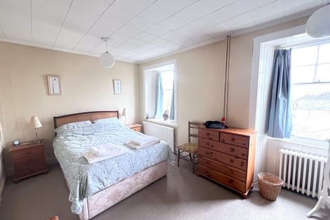 Craig Rotchell, 2 Throughgate, Dalry, Castle Douglas, DG7 3UU