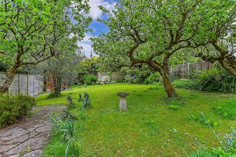 63a The Drive, Tonbridge, TN9 2LS