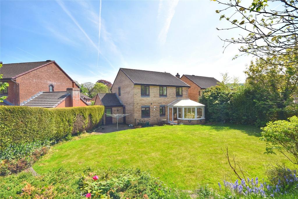 Hayhurst Road, Whalley, Clitheroe, Lancashire, BB7 4 bed detached house