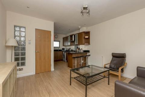 4 bedroom flat to rent, Slateford Road, Edinburgh,