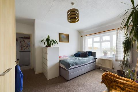 1 bedroom maisonette for sale, Bourton Road, Tuffley, Gloucester, GL4